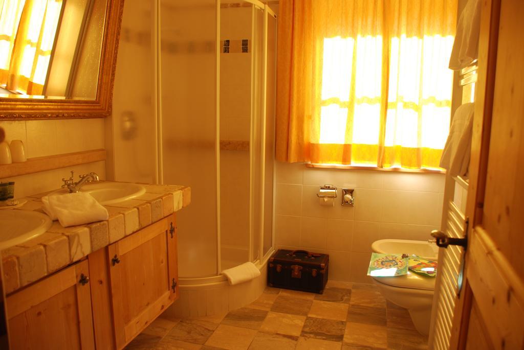 Piccolohotel Tempele Residence San Candido Ngoại thất bức ảnh